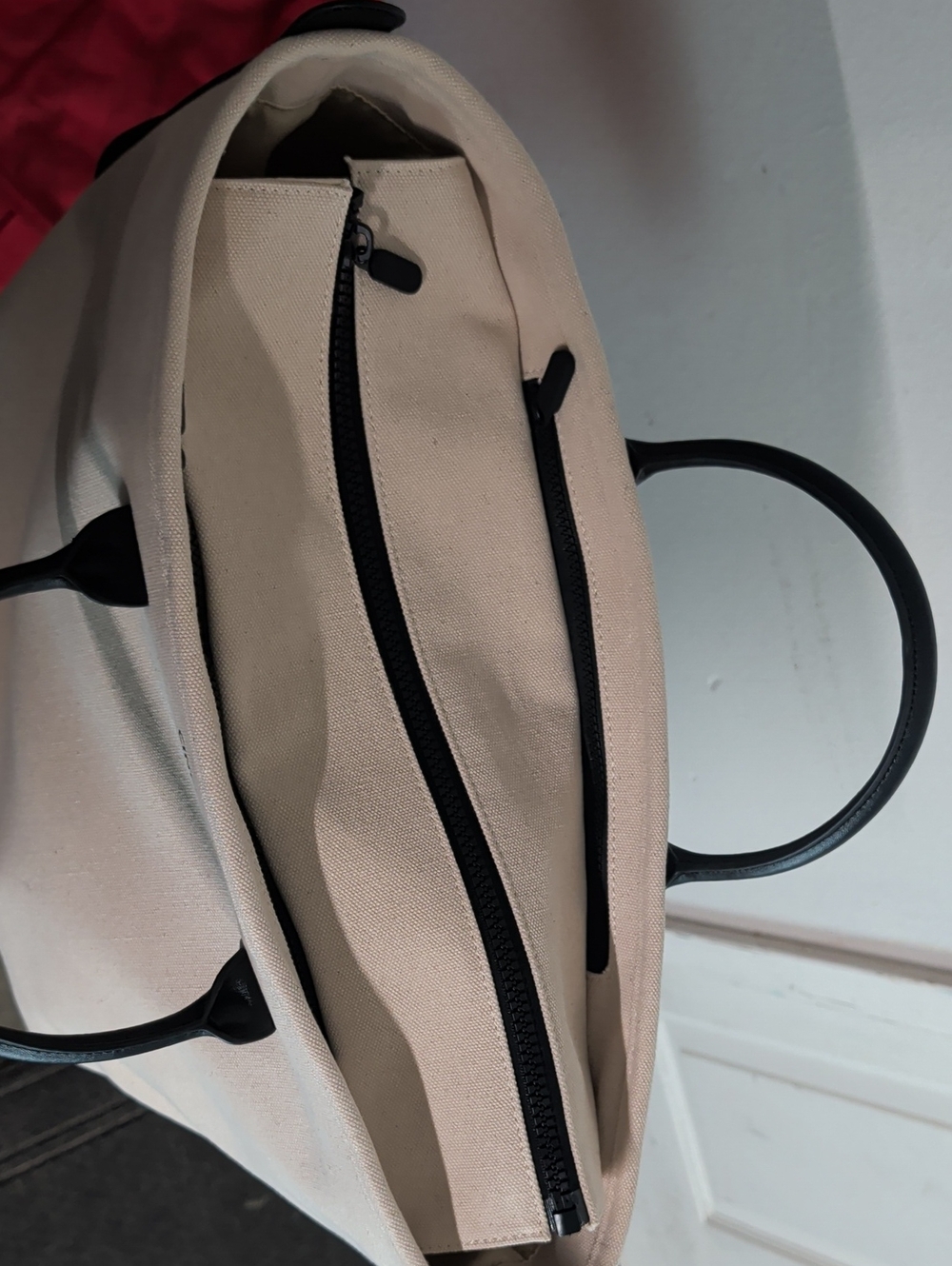 Cincha Cream Go Tote Bag - Picture 8 of 14